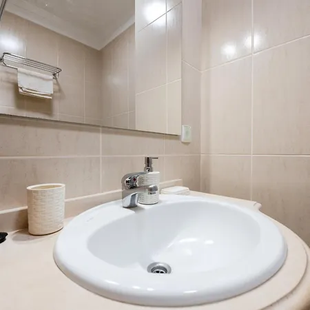 Lejlighed Iii By Trip2portugal