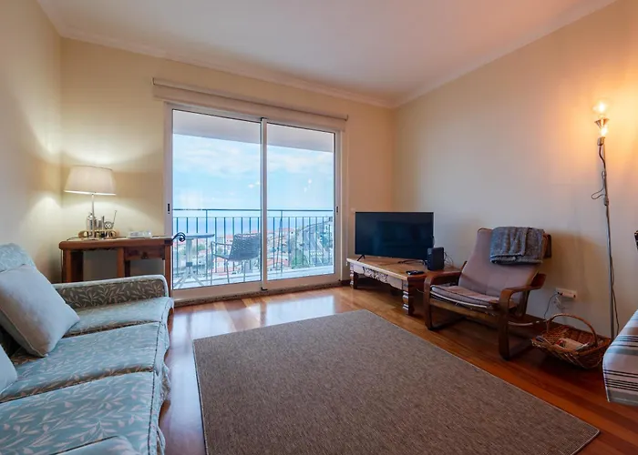 Iii By Trip2portugal كانيكو